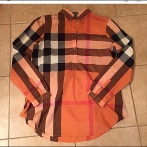 Women’s Burberry Long Sleeve shirt